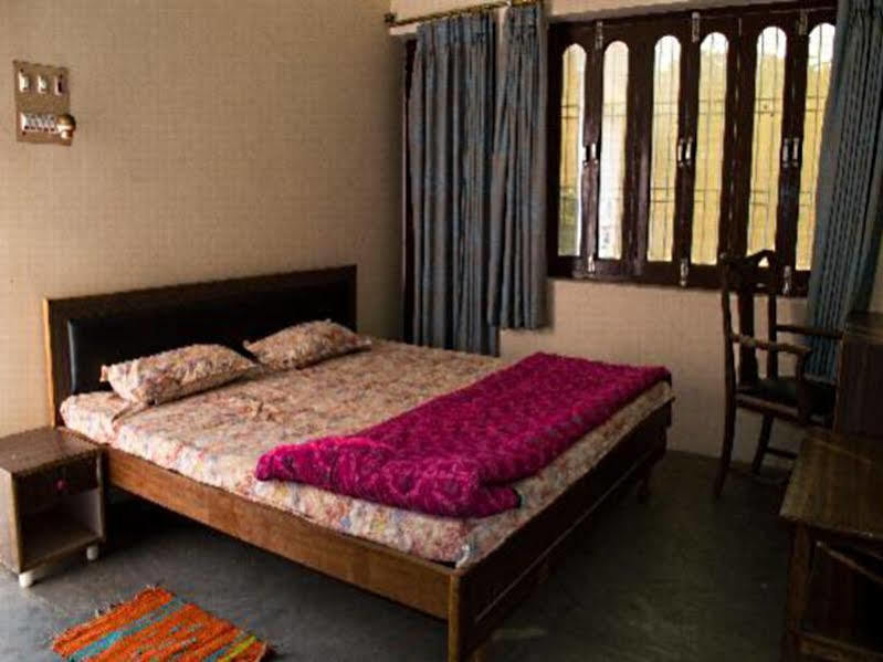Ishan Paying Guest House Varanasi Luaran gambar